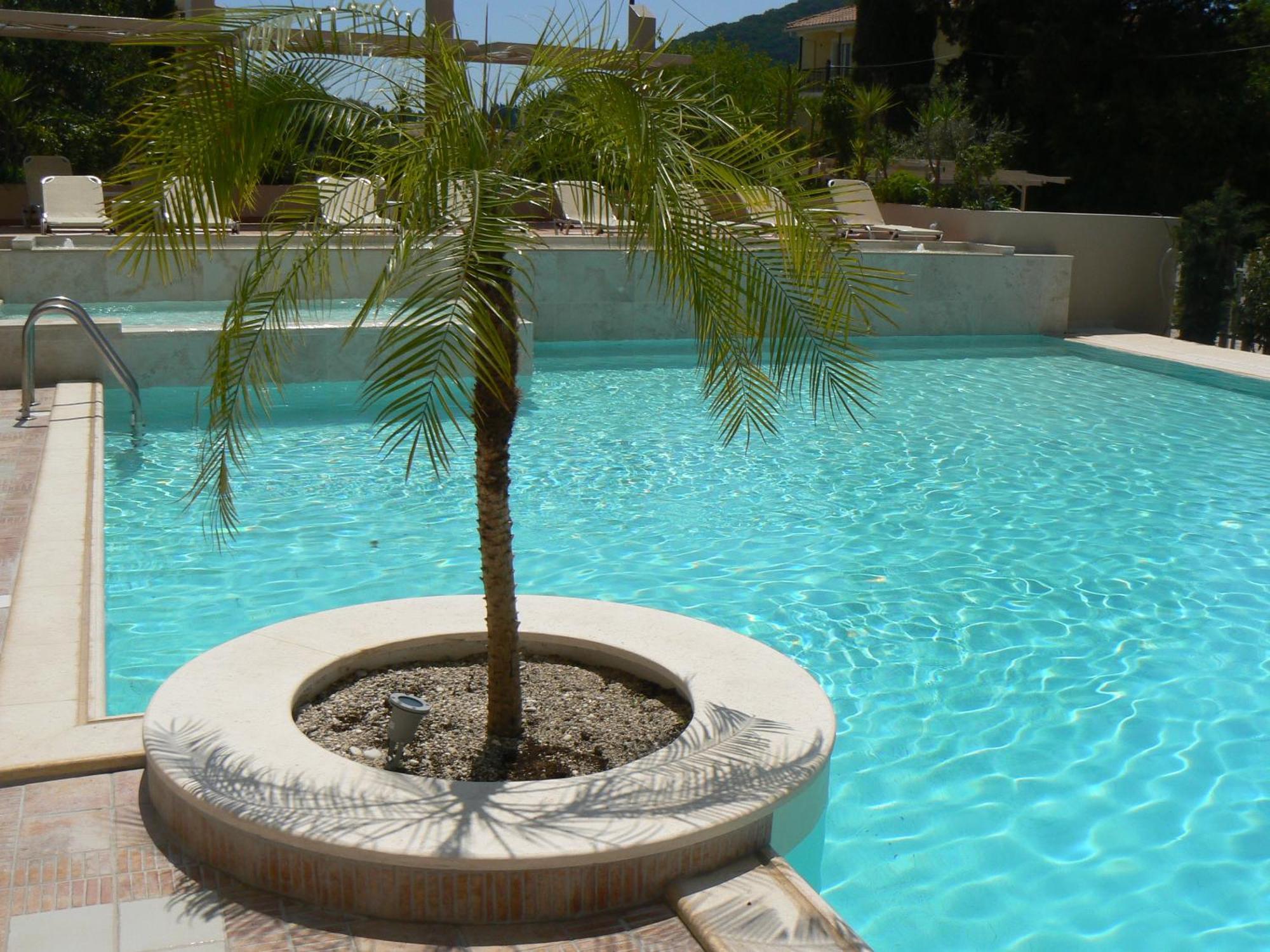 Happyland Hotel Apartments Nydri  Dış mekan fotoğraf