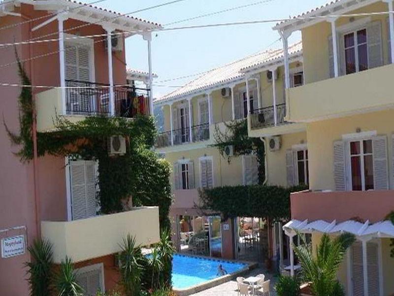 Happyland Hotel Apartments Nydri  Dış mekan fotoğraf
